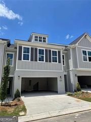 1247 Winterhaven Dr, Cumming, GA 30041