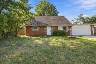 9262 E  58th St, Tulsa, OK 74145