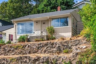 424 N Bowdoin Place, Seattle, WA 98103
