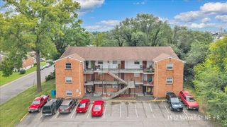 1912 Wayne St NE #8, Roanoke, VA 24012