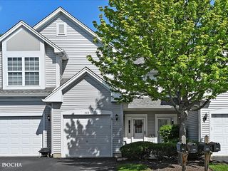 303 Huntington Ct, Oswego, IL 60543