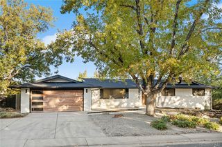 962 S Beech Street, Lakewood, CO 80228