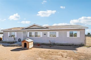 10992 Tecopa Rd, Apple Valley, CA 92307