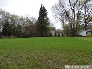 2010 W  106th St, Minneapolis, MN 55431