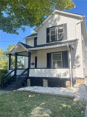 934 Mason St, Niles, OH 44446