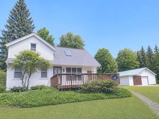 14940 Grove Rd, Garrettsville, OH 44231