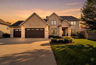 5465 N  Haymeadow Ave, Appleton, WI 54913