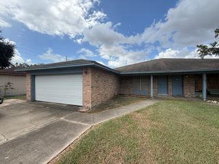 120 & 122 Saluria Pl #122, Pt Lavaca, TX 77979
