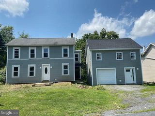 2628 State St, Macungie, PA 18062