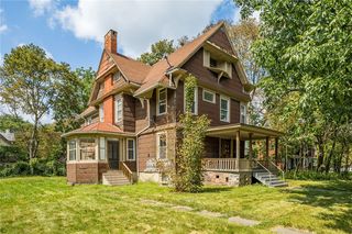 33 Kenwood Ave, Rochester, NY 14611