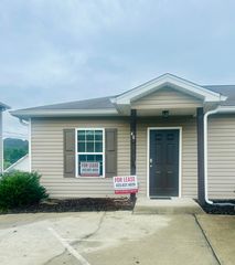 48 Williams St, Ringgold, GA 30736