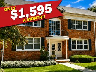 350 Billingsgate Ct #C, Bloomfield Hills, MI 48301