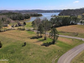 339 Enclave Way, Kingston, TN 37763