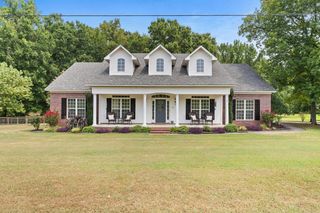 13 McKenzie Trl, Conway, AR 72032