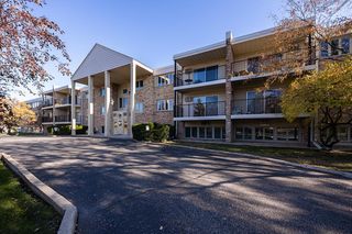 4351 Parklawn Ave #203-E, Minneapolis, MN 55435