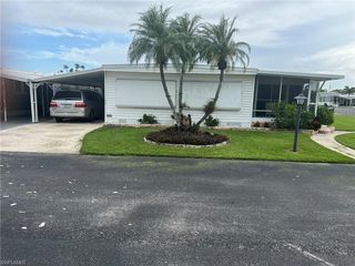100 Enchanting BLVD #E-100, Naples, FL 34112