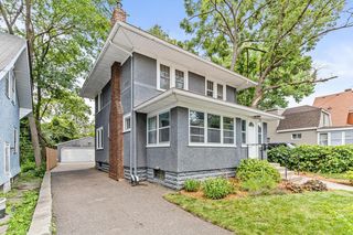 995 Carroll Ave, Saint Paul, MN 55104