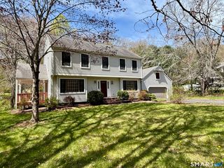 270 North Bride Brook Road, East Lyme, CT 06333