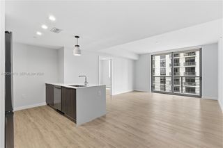 697 N  Miami Ave #1810, Miami, FL 33136