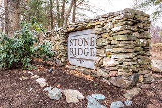 31 Stone Ridge Rd #31, Franklin, MA 02038