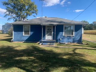 11366 Buckskin Rd, Elberfeld, IN 47613