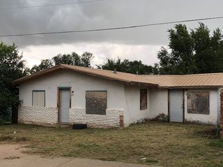 415 Rincon St, Las Vegas, NM 87701