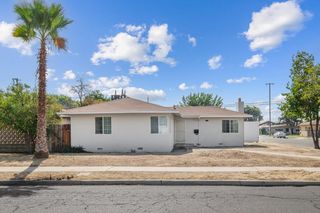 2304 E  University Ave, Fresno, CA 93703