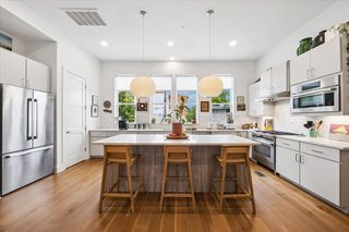 1002 Concordia Ave, Austin, TX 78705