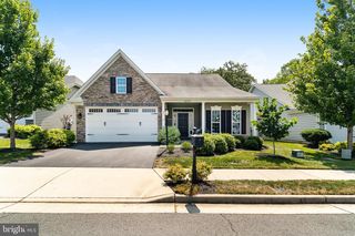41725 McCandless Ct, Aldie, VA 20105