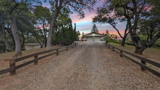 8209 Mountain Meadow Dr, Mountain Ranch, CA 95246