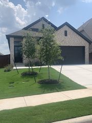 221 Rosebush Dr, Liberty Hill, TX 78642