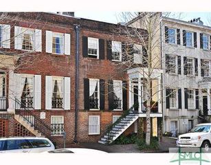 11 E Gordon Street, Savannah, GA 31401