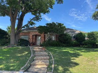 2317 Cliffside Dr, Plano, TX 75023