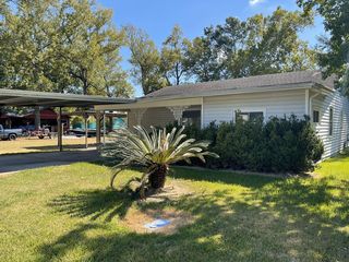 214 Joyce St, West Orange, TX 77630