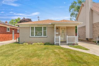 5924 N  Evangeline St, Dearborn Heights, MI 48127
