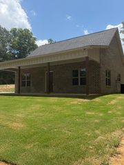 30 Jo Ritter Rd, Nettleton, MS 38858