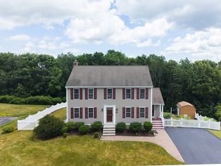 22 Haven Hill Rd, Rutland, MA 01543