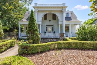 314 Isabel St, Greensboro, NC 27401