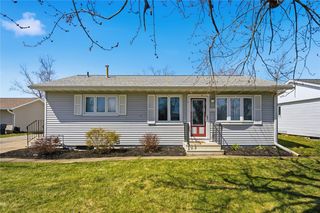 642 Old Marion Rd NE, Cedar Rapids, IA 52402