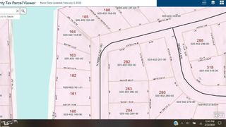 8800 Huron Dr #282, Howard City, MI 49329