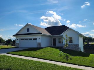 1901 Camblin Dr, Atlantic, IA 50022