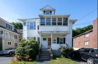 27 Grant Ave #1, Belmont, MA 02478