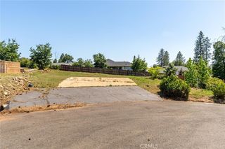 5220 Falcons View Ct #28, Paradise, CA 95969