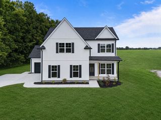 2134 Powell Ln #4, Lewisburg, TN 37091