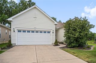 3700 Heron Dr, Lorain, OH 44053