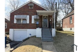 8708 Kendale Dr, Saint Louis, MO 63121