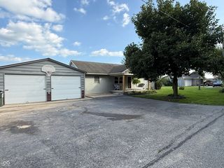 6875 E  Middletown Rd, Waldron, IN 46182