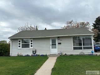 407 Wyldwood Ln, Pocatello, ID 83201