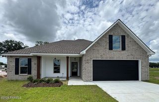 121 Harper Dr, Maurice, LA 70555