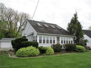 6736 Lake Rd W, Ashtabula, OH 44004